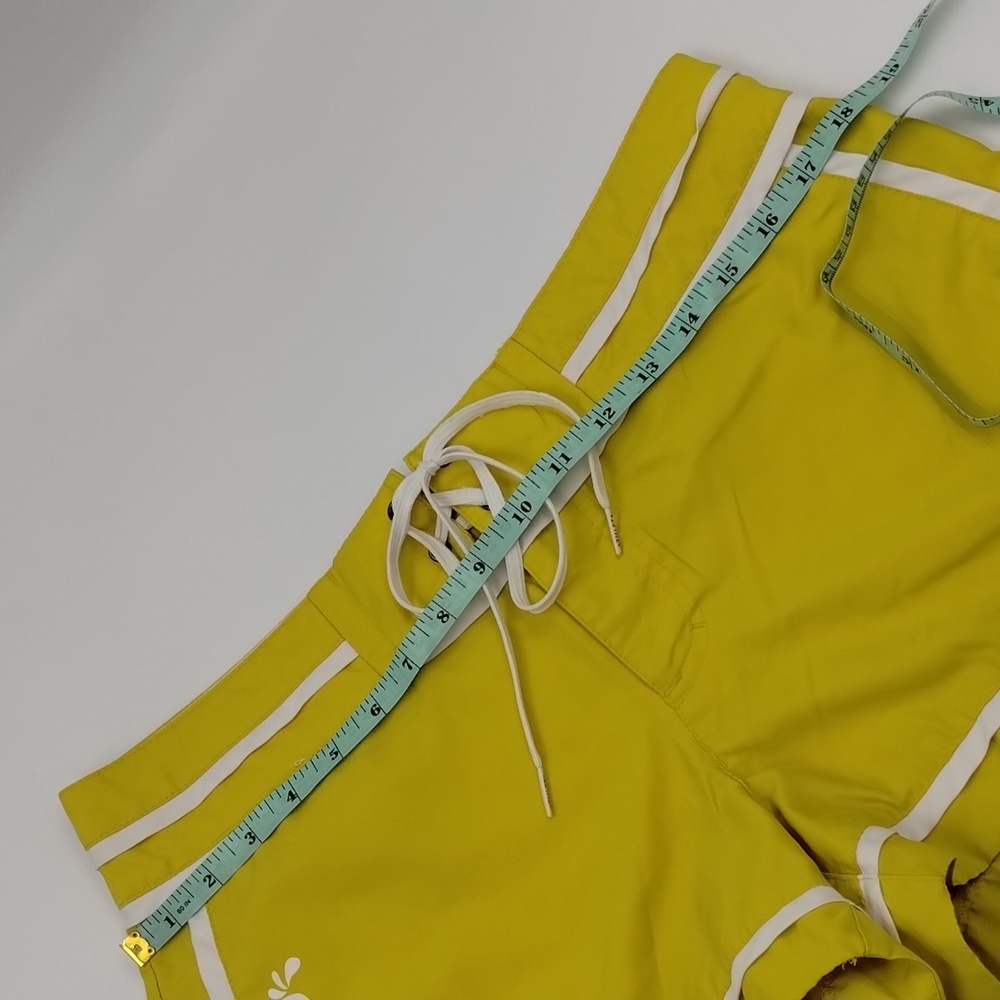 Athleta Neo Board Shorts Yellow/White Trim with Flower Size 8 - Picture 3 of 6